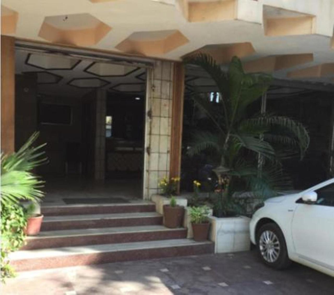Hotel Shivalik Goldโบปาล ภายนอก รูปภาพ